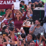 Hombres armados en motos acuáticas llegan a robar a una playa de Isla Blanca, Quintana Roo